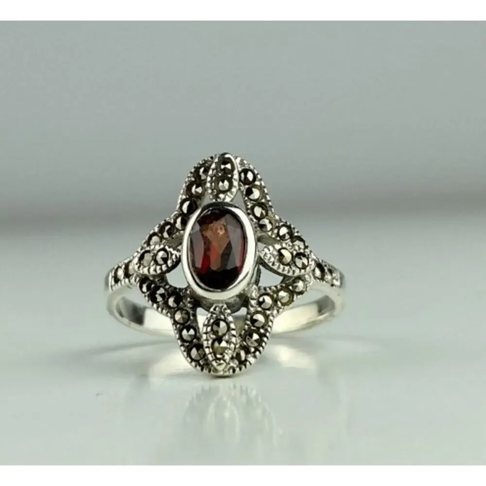 925 Sterling Silver Almandine & Marcasites Ring Size 7